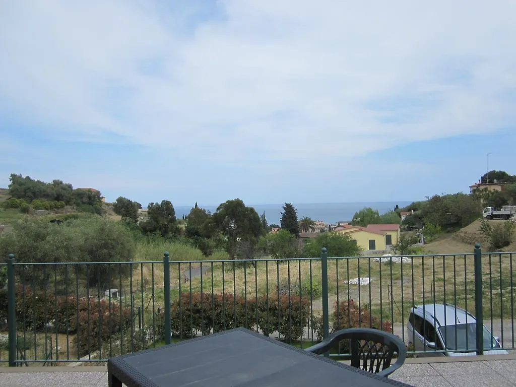 Casa Vacanza Il Caminetto Appartement Diano Marina